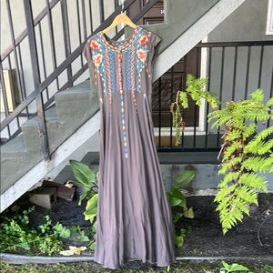 021JW // Johnny Was Biya Crozier Embroidered Boho Maxi Dress Size XS Minor Flaws
